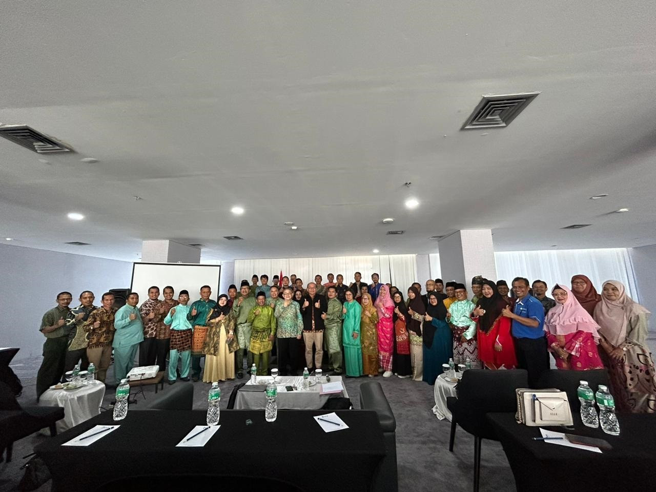 Keterlibatan kampus ITB Riau dalam Workshop Penyusunan Kurikulum Aptikom Berbasis OBE/KKNI/SKKNI